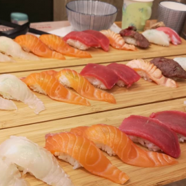 30여년의 경력을 가진 초밥장인 사장님께서 만들어주시는 최고의 신선도를 맛볼수잇는 초밥이 맛있는집!