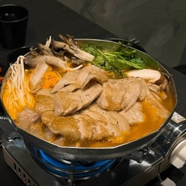 비밀육수로 직접 삶아낸 수육끝판왕 영통 신상 술집