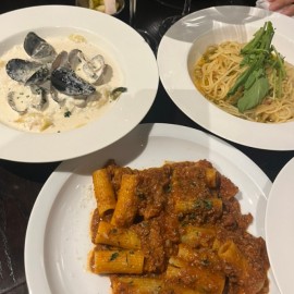 여의도에서 가장 다양하고 조화로운 식사할 수 있는 레스토랑 맛집