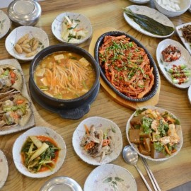 마곡사 푸짐한 한상 고퀄리티 맛집