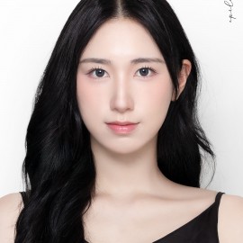 인생샷은 여기서! 어린이대공원역 바로 앞 스튜디오!