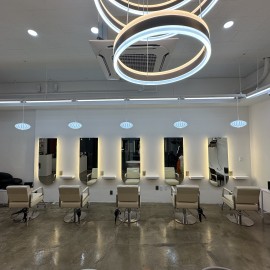 편안함과 아름다움을 동시에 느끼실수 있는 미용실!