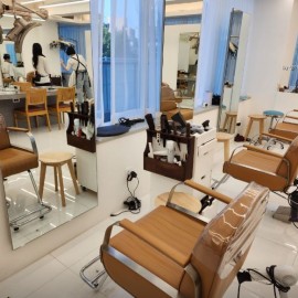 홍대트랜드를 주도하는 차원이다른 센스 헤어샵