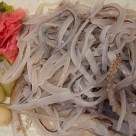 다양한 제철회를 신선하게 맛볼수 있는 횟집!