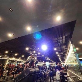 공덕역! 골프까지 갖춘 연예인 몸매관리전문 강사진! 초호화시설