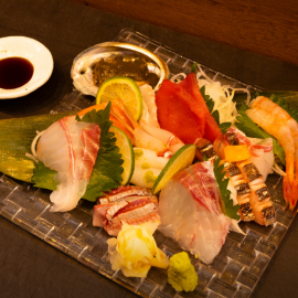 다양한 술과 맛있는 음식이 함께하는 여유로운 공간!