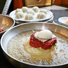 해운대 주민, 관광객 모두가 인정한 해운대 밀면 맛집!