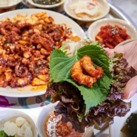 직화낙지 와 보쌈+막국수의 중독적인조합! 한번쯤 먹어봐야 하는 맛집