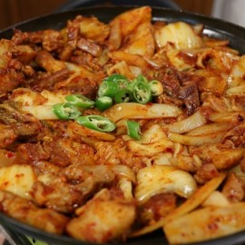 돼지김치구이로 핫한 진짜 맛집