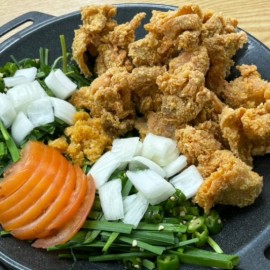 국회의사당 무쇠가마솥으로 겉바속촉 치킨 맛집