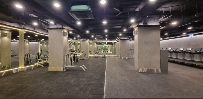 [서울 강남]강남구청역! 완벽히 갖춘 연예인 몸매관리전문 강사진! 초호화시설 [휘트니스엠강