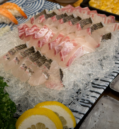 [서울 관악]일본느낌의 인테리어! 데이트, 사진찍기 좋은 싱싱한 회와 해산물 가득~ 서울대