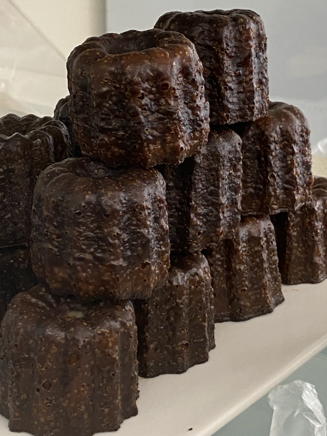 [서울 서대문]신촌에서 제일 예쁘고 맛있는 마카롱&디저트 샵! [라플로레종(까눌레+음료체험