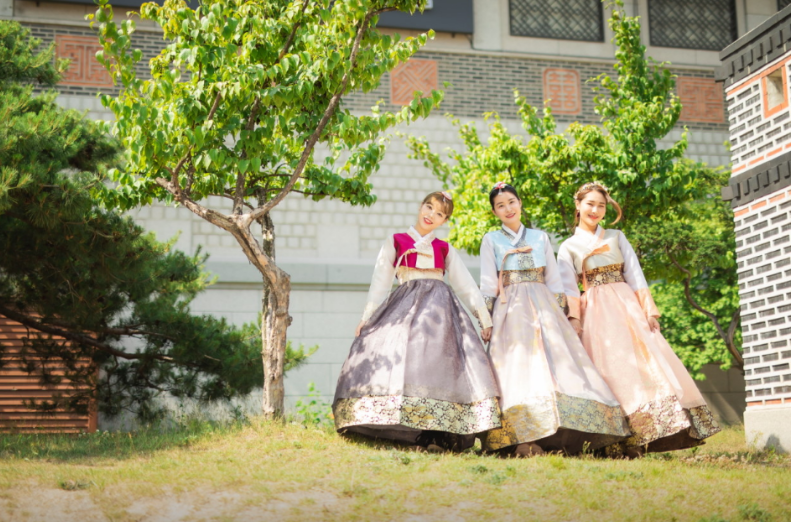 [서울 종로]전통/퓨전/스페셜 한복, 모든 디자인의 한복이 같은가격! [서화한복]