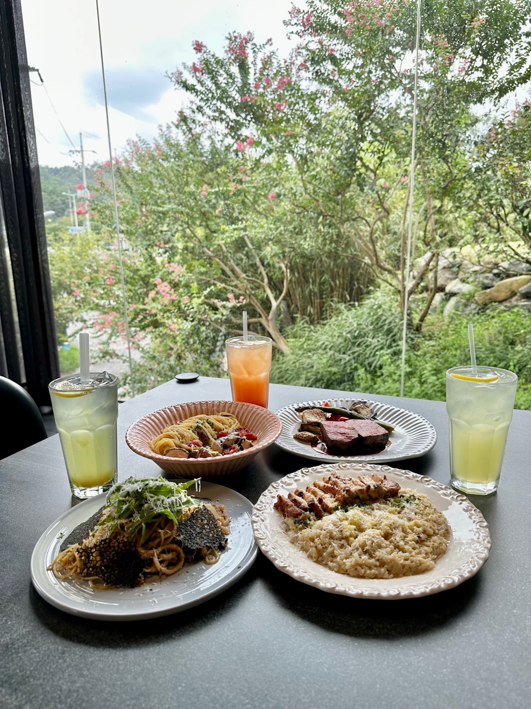 [울산 남구]고급진 파스타와 리조또 그리고 육감이 좋은 스테이크를 맛 볼 수 있는 울산 신