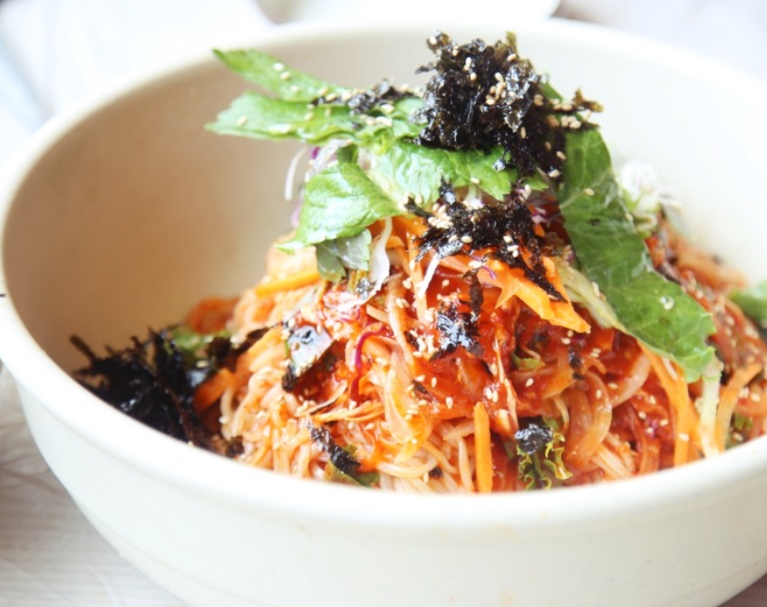 [대전 유성]수통골 칼국수와 푸짐한 정식이 맛있는 [동죽이네]