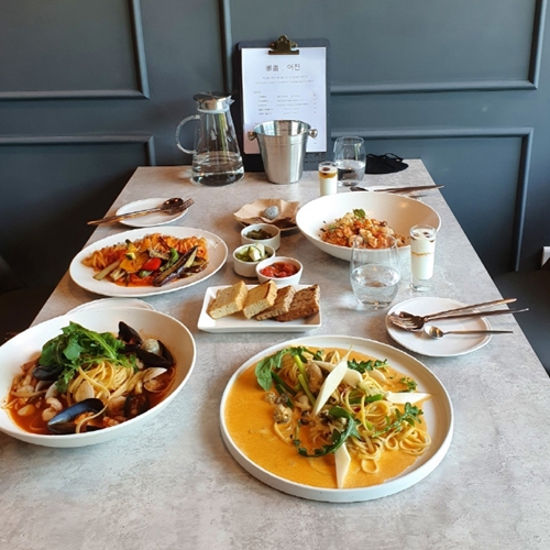 [서울 송파]문정역에서 서울특급호텔 헤드쉐프의 브런치 뇨끼 파스타 수제피자를 맛볼 수 있는