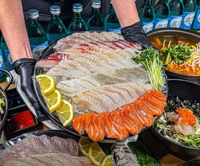 [서울 광진]구의역 가장 신선한 회를 바로 떠주는 맛집! [온달어시장]