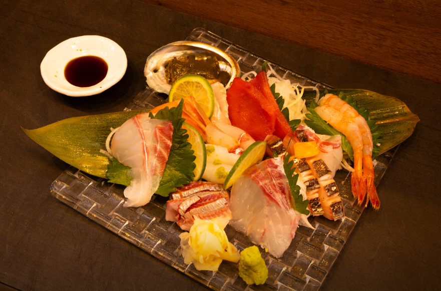 [경기 용인]다양한 술과 맛있는 음식이 함께하는 여유로운 공간! [타다시]