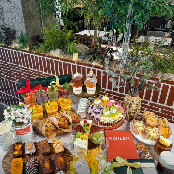 [성남 분당]서현역을 대표하는 직접 로스팅한 원두를 사용한 커피와 디저트가 맛있는 분위기 