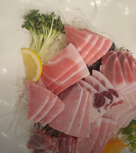 [부산 연제]참치가 끝도없이 나오는 연산동 특별한 고급 참치코스요리 [정참치 본점]