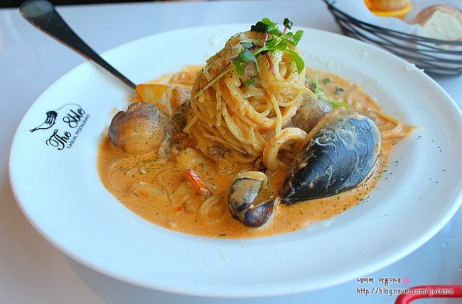 [부산 수영구]부산 민락동 데이트장소로 유명한 캐주얼 레스토랑 [디에이블 광안점]