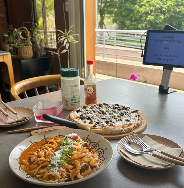 [경남 창원]마산 테라스가있는 분위기 좋은 레스토랑 [세레니티]