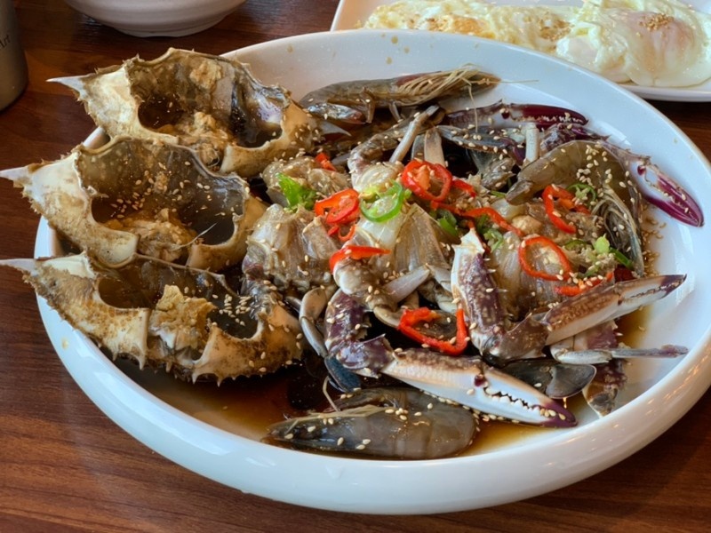 [경기 용인]신봉동 프리미엄 게장 무한리필 끝판왕!! [예송원 간장게장]