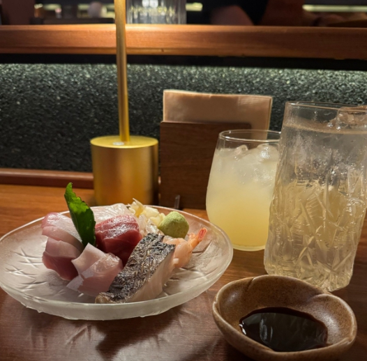 [서울 강남]가로수길 분위기 좋은 고퀄리티 음식 이자카야 [유희 신사가로수길점]